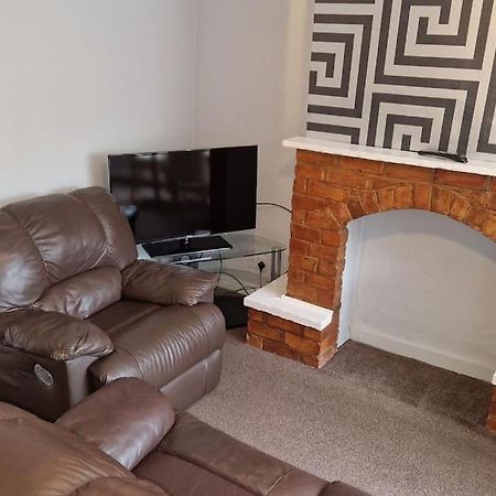 4 Bedroom Perfect Home For The Family Getaway Birmingham Buitenkant foto