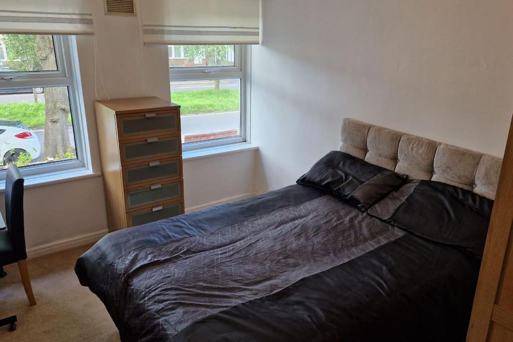 4 Bedroom Perfect Home For The Family Getaway Birmingham Buitenkant foto